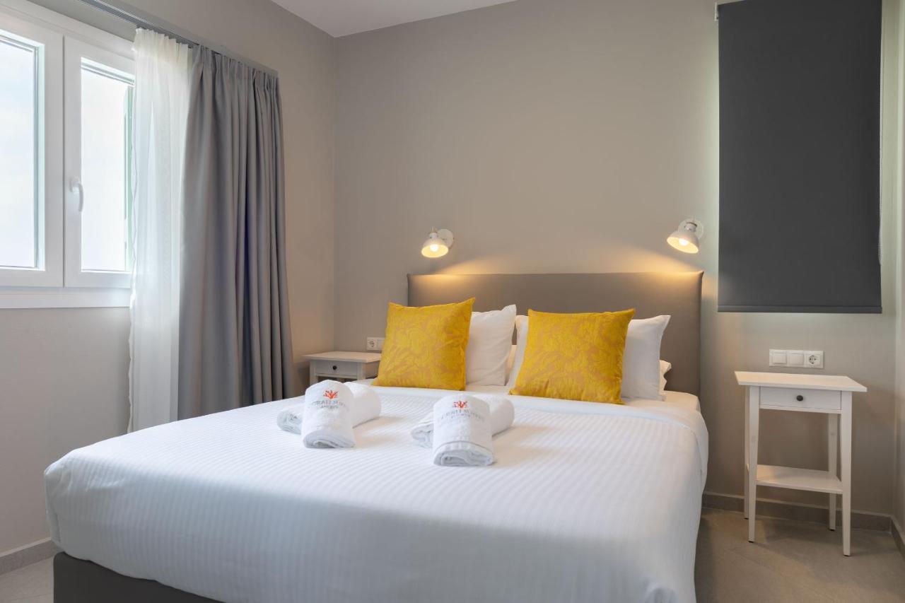 Corali Suites Andros Баци Екстериор снимка