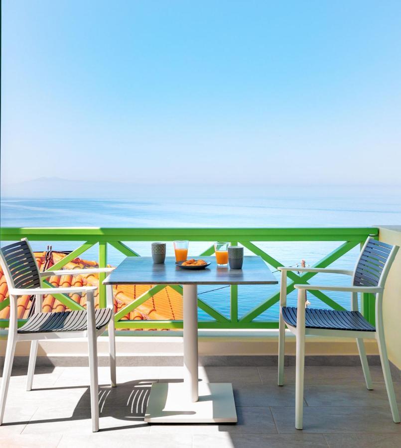 Corali Suites Andros Баци Екстериор снимка